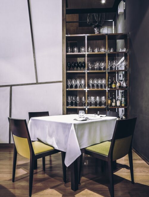 restaurante para ocasiones especiales en Valencia - ambiente de sala