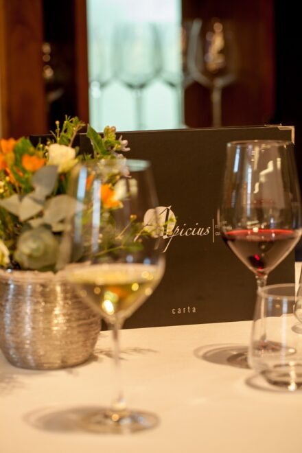 restaurante para comida de empresa en Valencia - copa Apicius