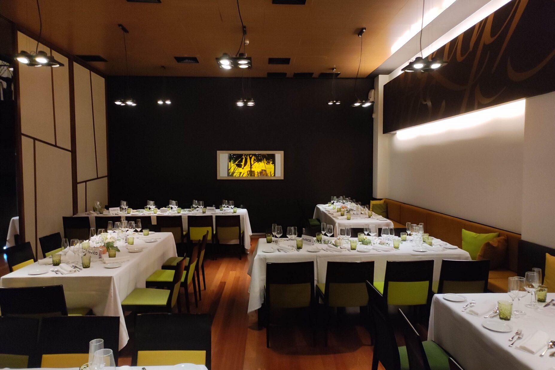 Restaurante para cenas de empresa en Valencia - oferta cena navidad